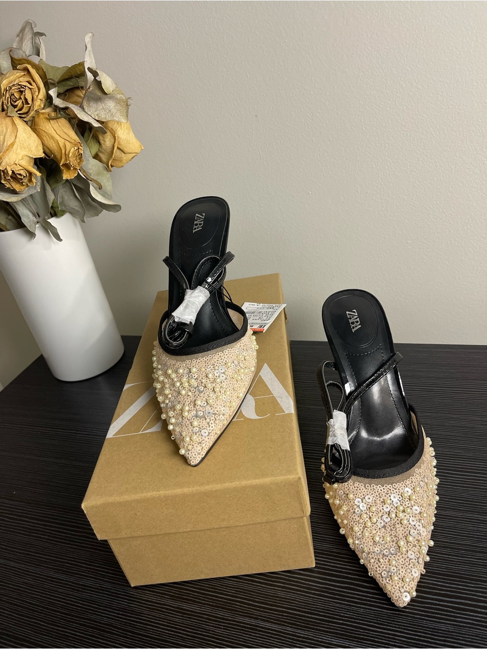 ZARA Cream Pearl & Sequin Pointed Toe Slingback Mules